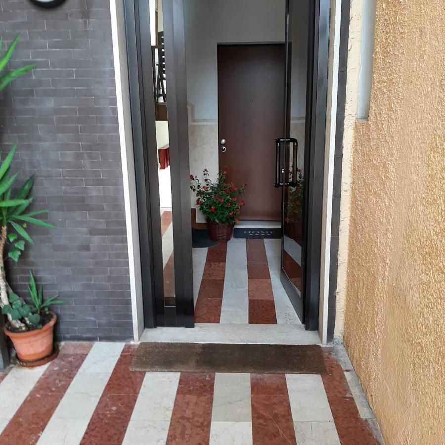 Appartamento Girasole, Saló Exterior foto